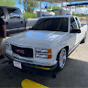 Meet your Posher, Eli